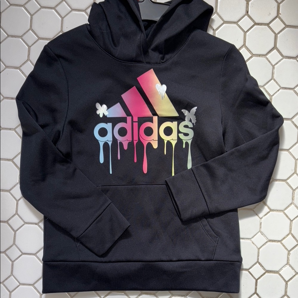 NWOT Adidas Hoodie size 7/8 girls